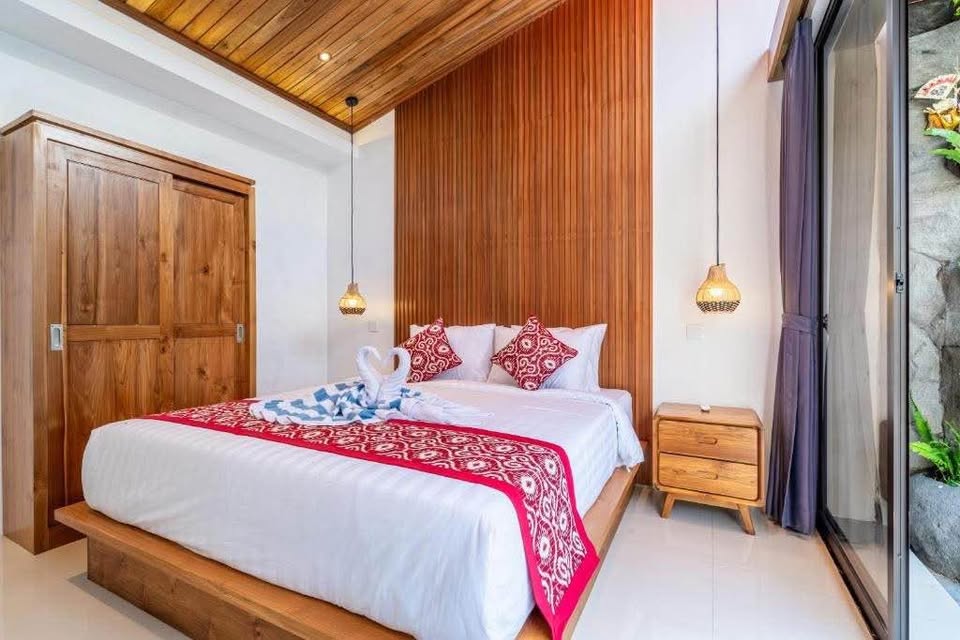 Tranquil Rice View 1BR Retreat Ubud 2
