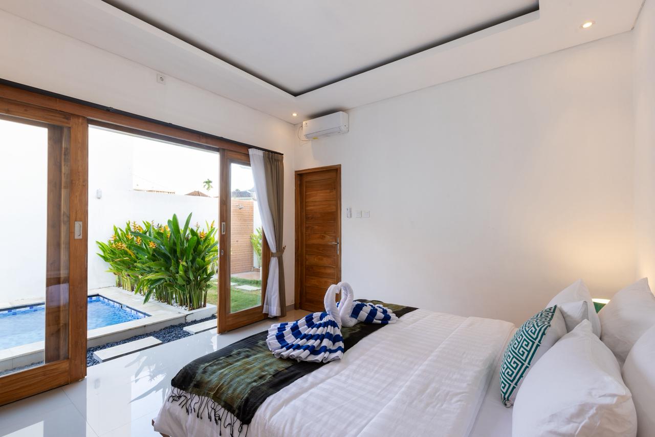 2BR Villa with Direct Pool Access 37