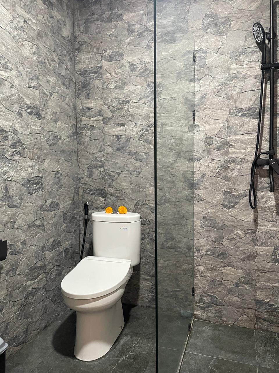 Luxe 2BR Garden Villa | Private Pool Access 15