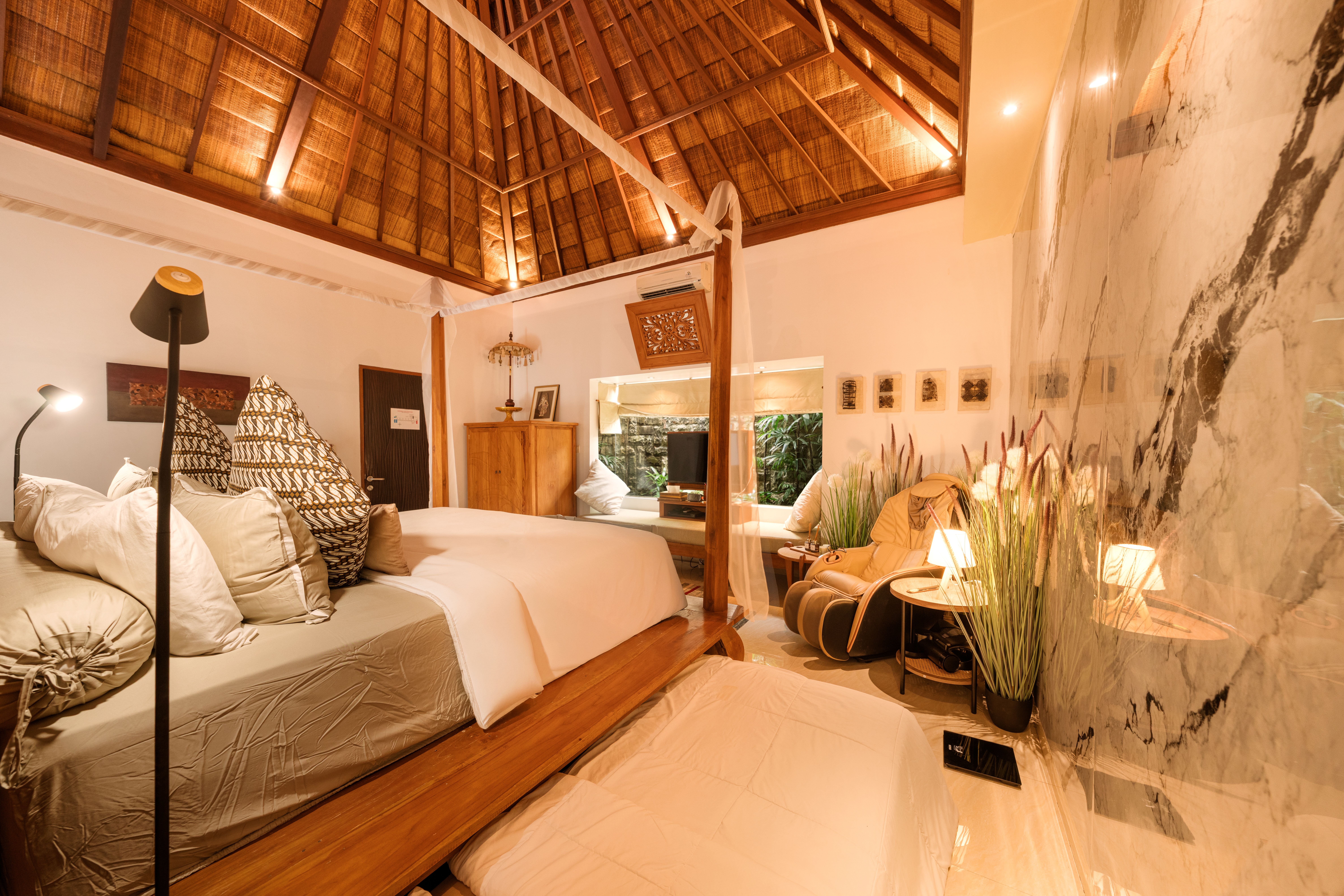 Luxury 1BR Retreat: Tranquil Poolside Living Longterm 18