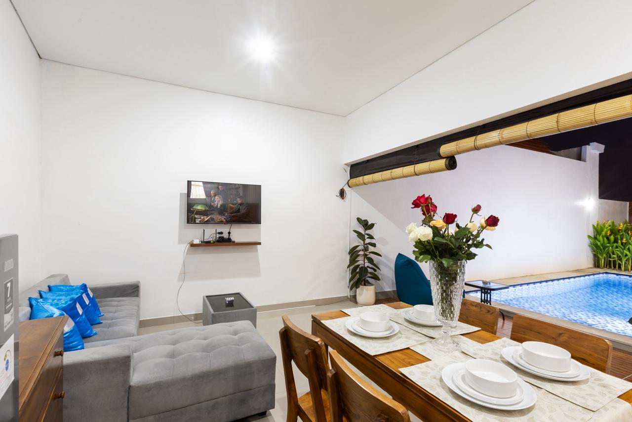 2BR Villa with Direct Pool Access 7