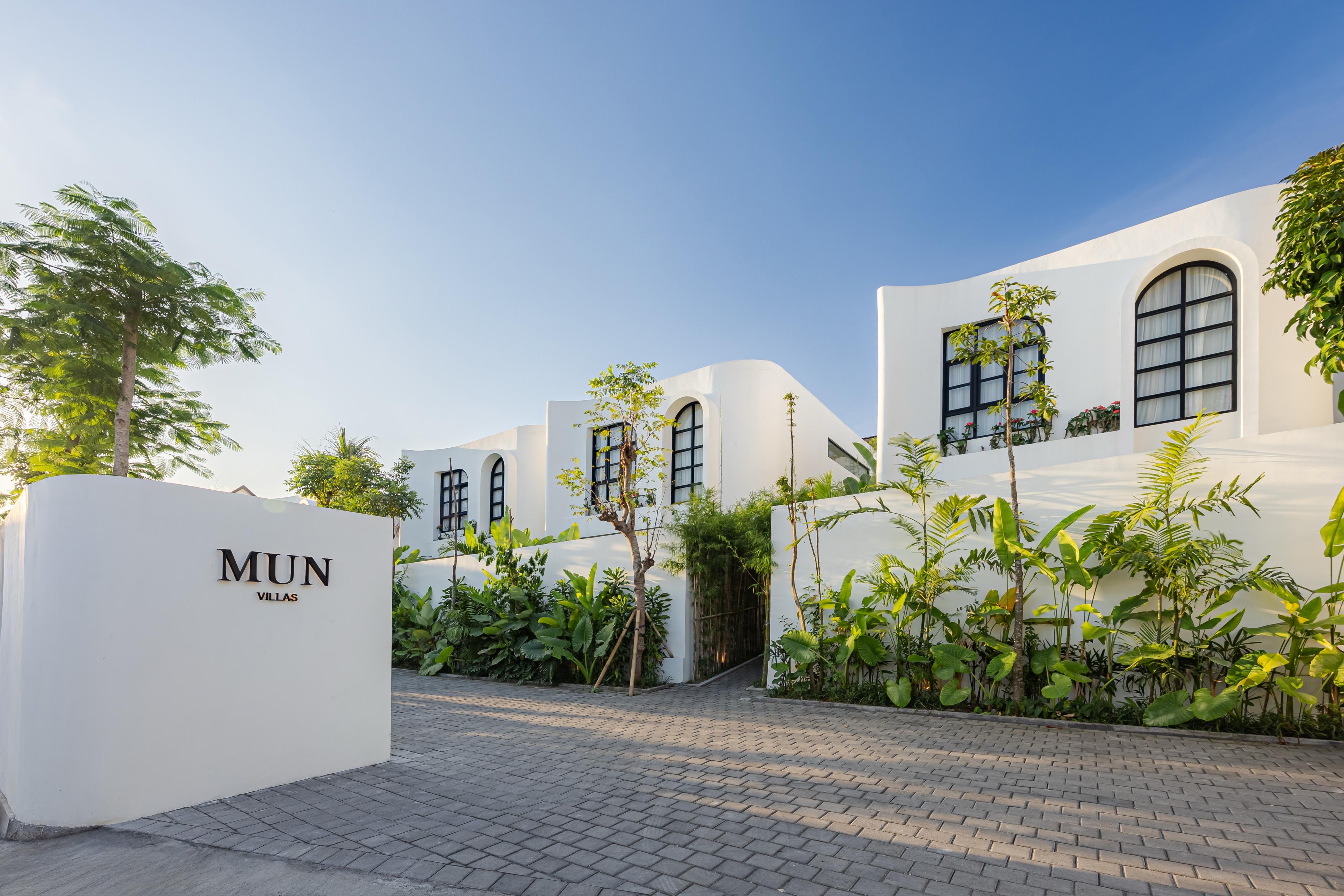 Tropical Serenity 3BR Villa 2