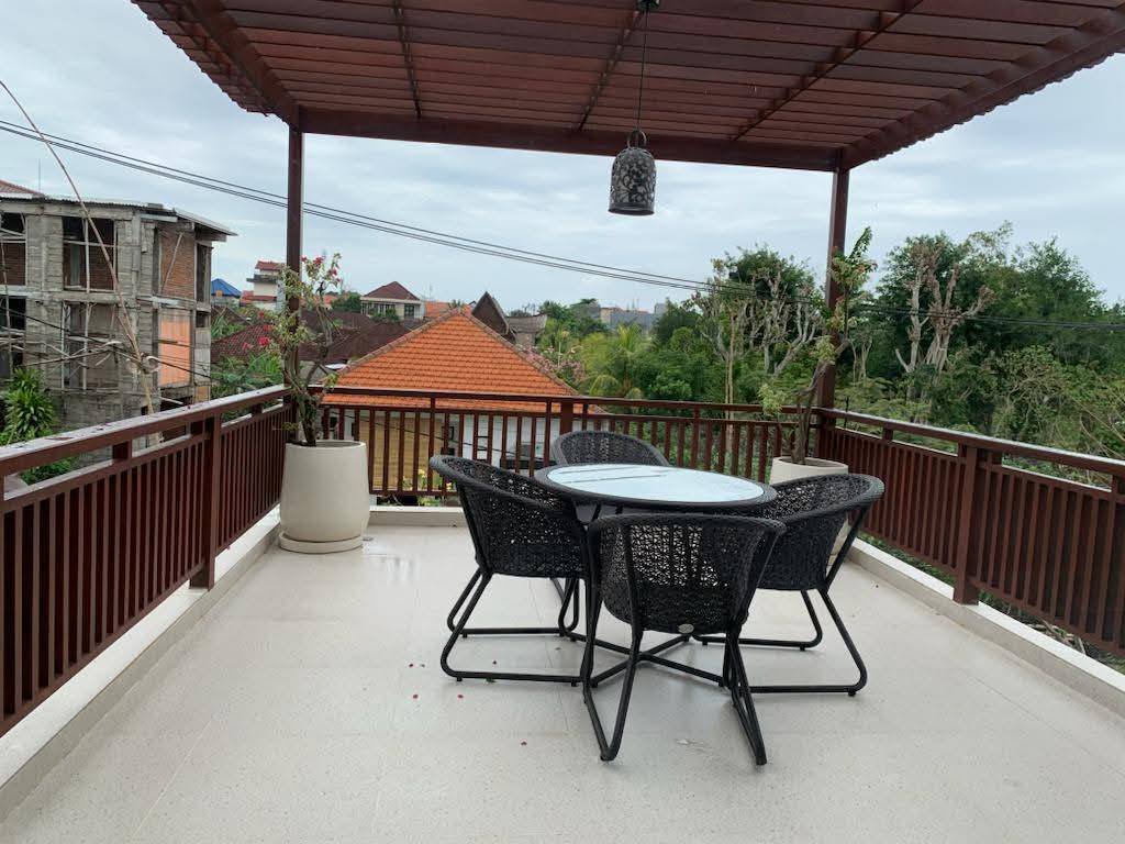 Modern Joglo 3BR Jimbaran Villa with Private Pool 12