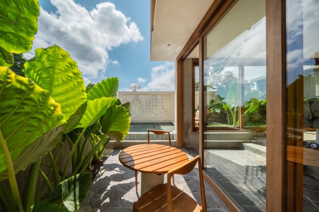 Mizu Village - Corner Villa • ocean view • private pool • 4 17