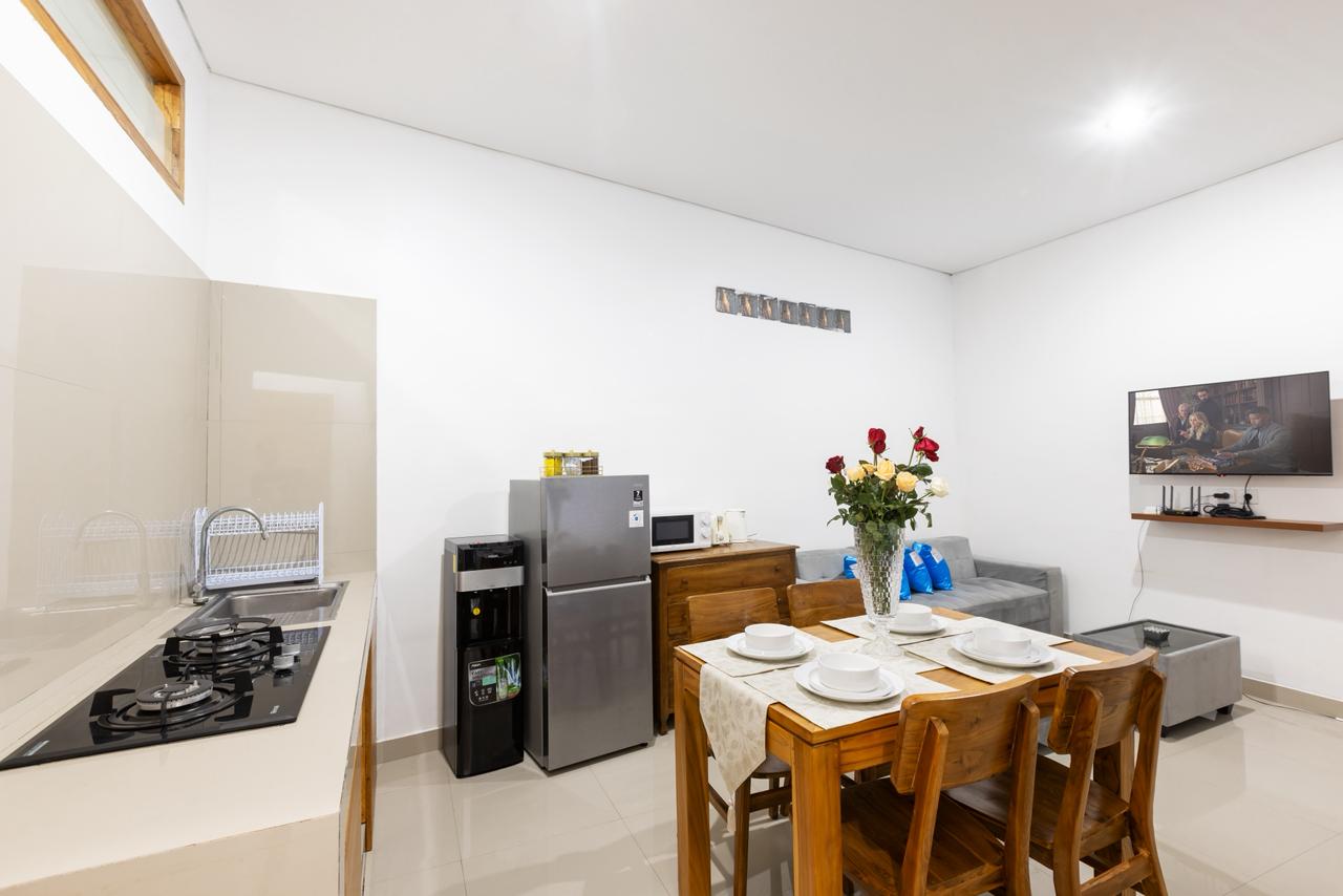 2BR Villa with Direct Pool Access 8