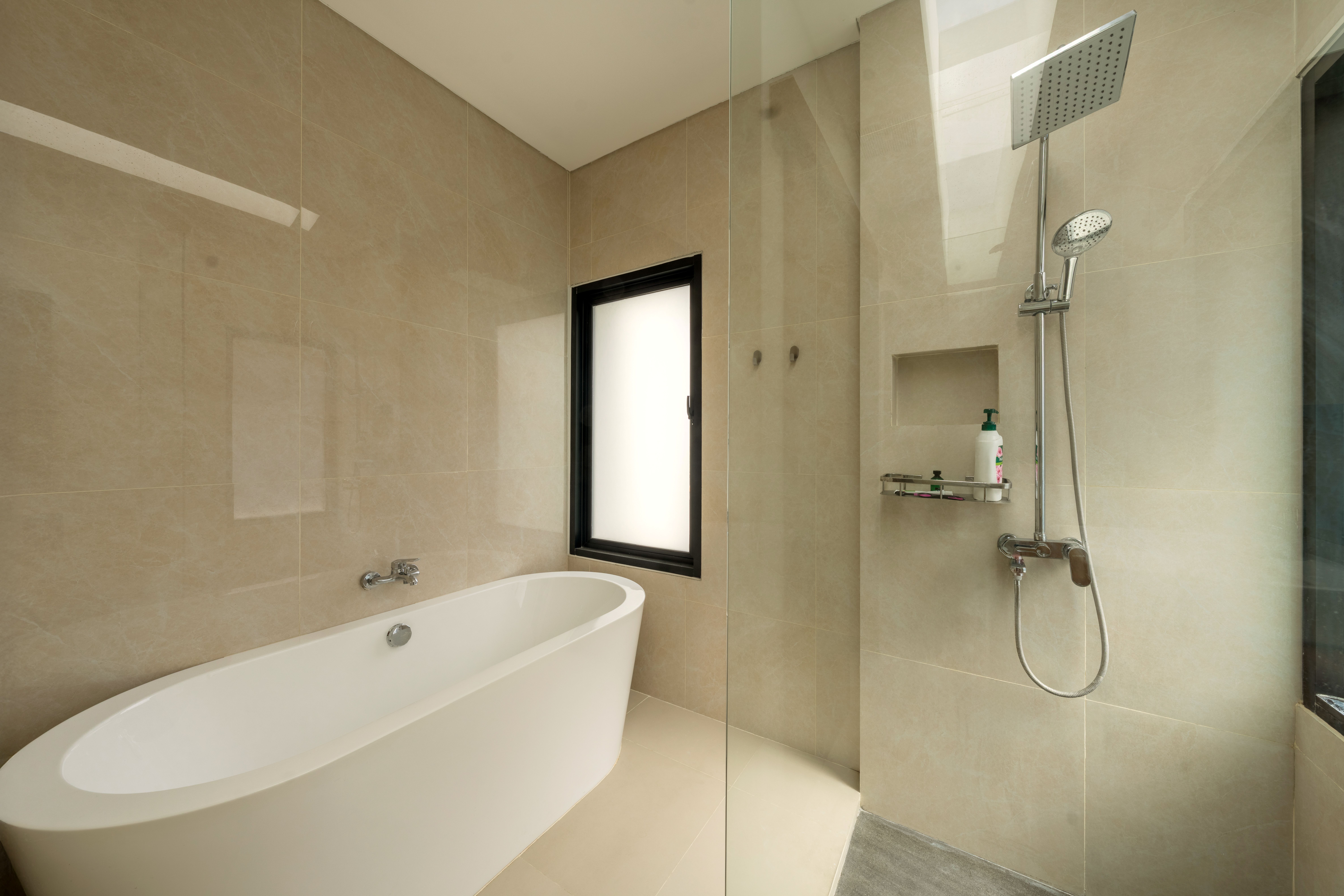 3BR Sanctuary with Direct Pool Access 19