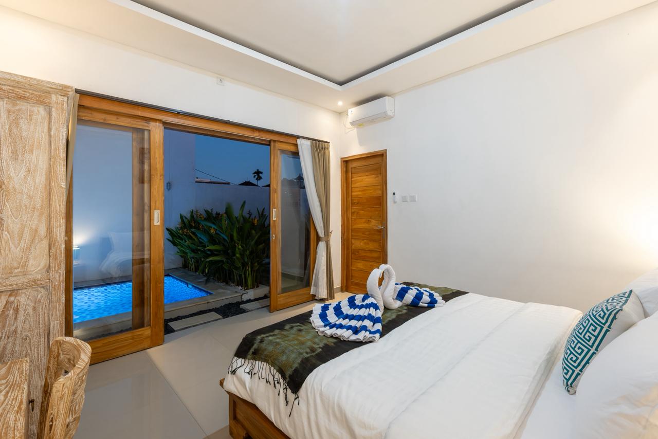 2BR Villa with Direct Pool Access 32