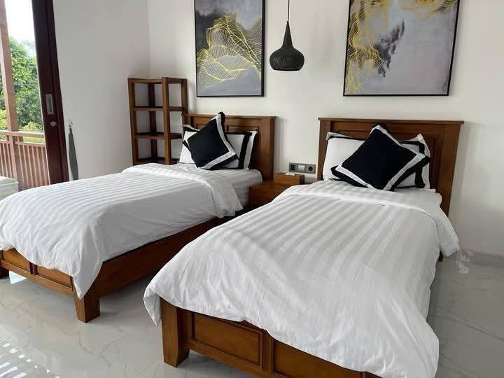Modern Joglo 3BR Jimbaran Villa with Private Pool 6