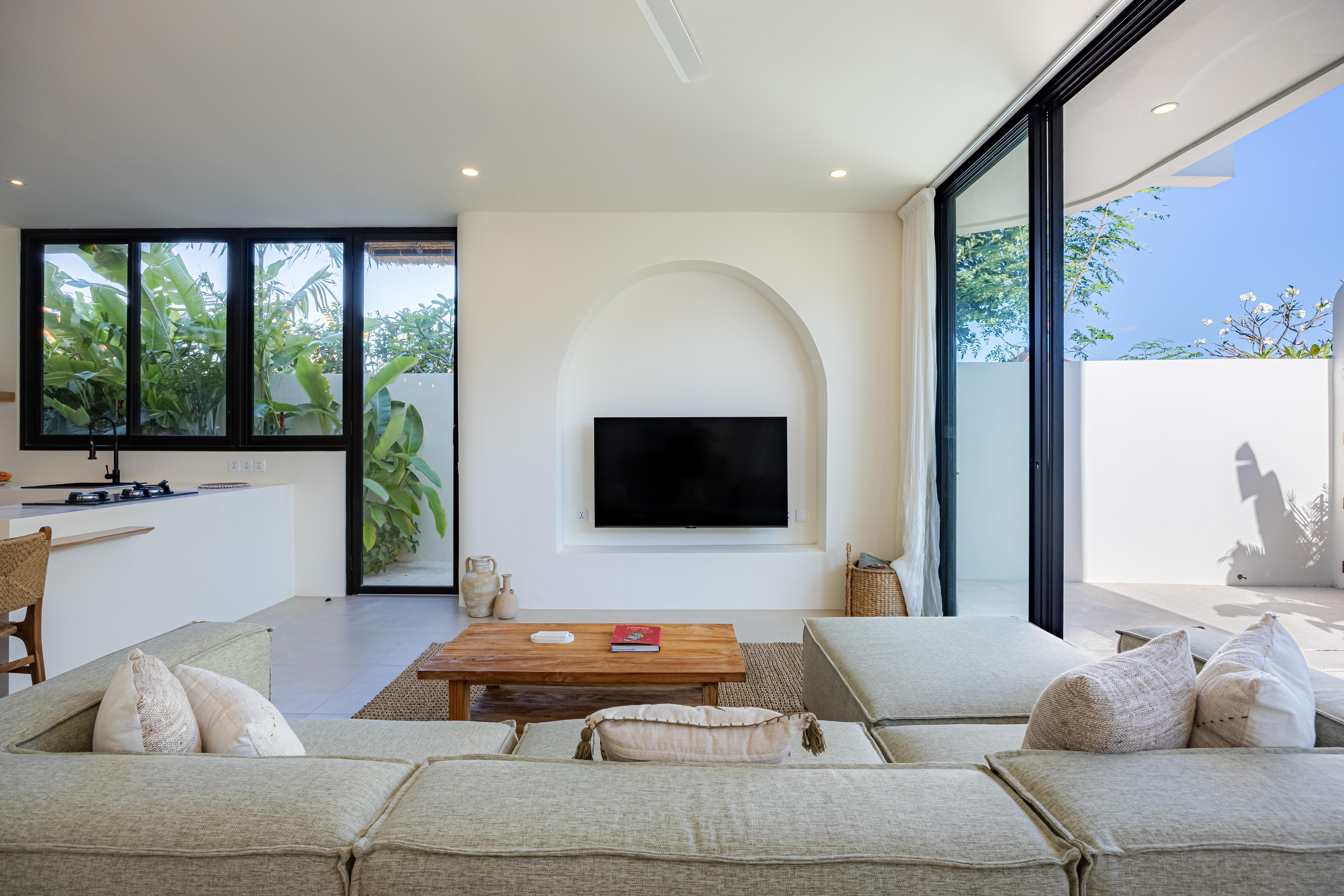 Tropical Serenity 3BR Villa 10