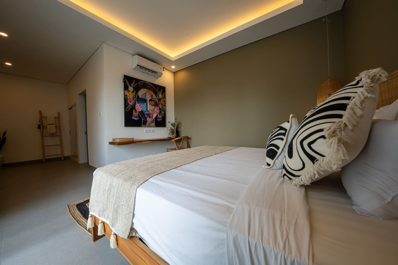 Seminyak 3BR Private Pool Villa 26