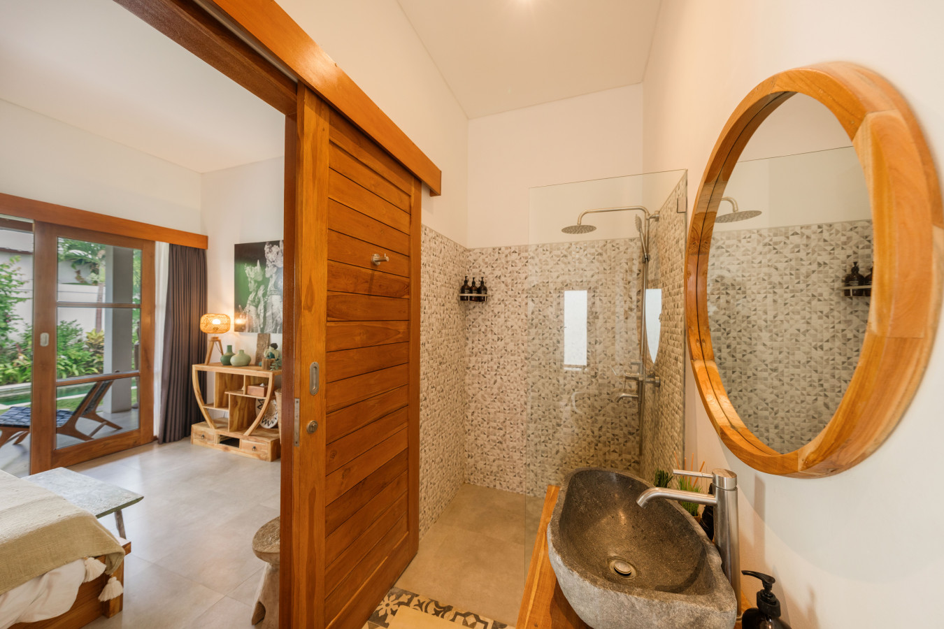1BR Private Pool Villa Kepompong 14