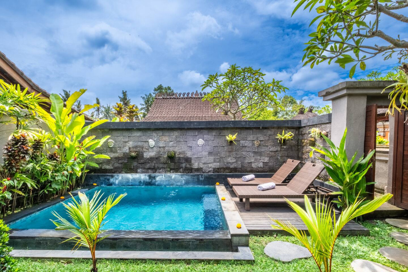 Natha Swari 1BR Private Villa 11
