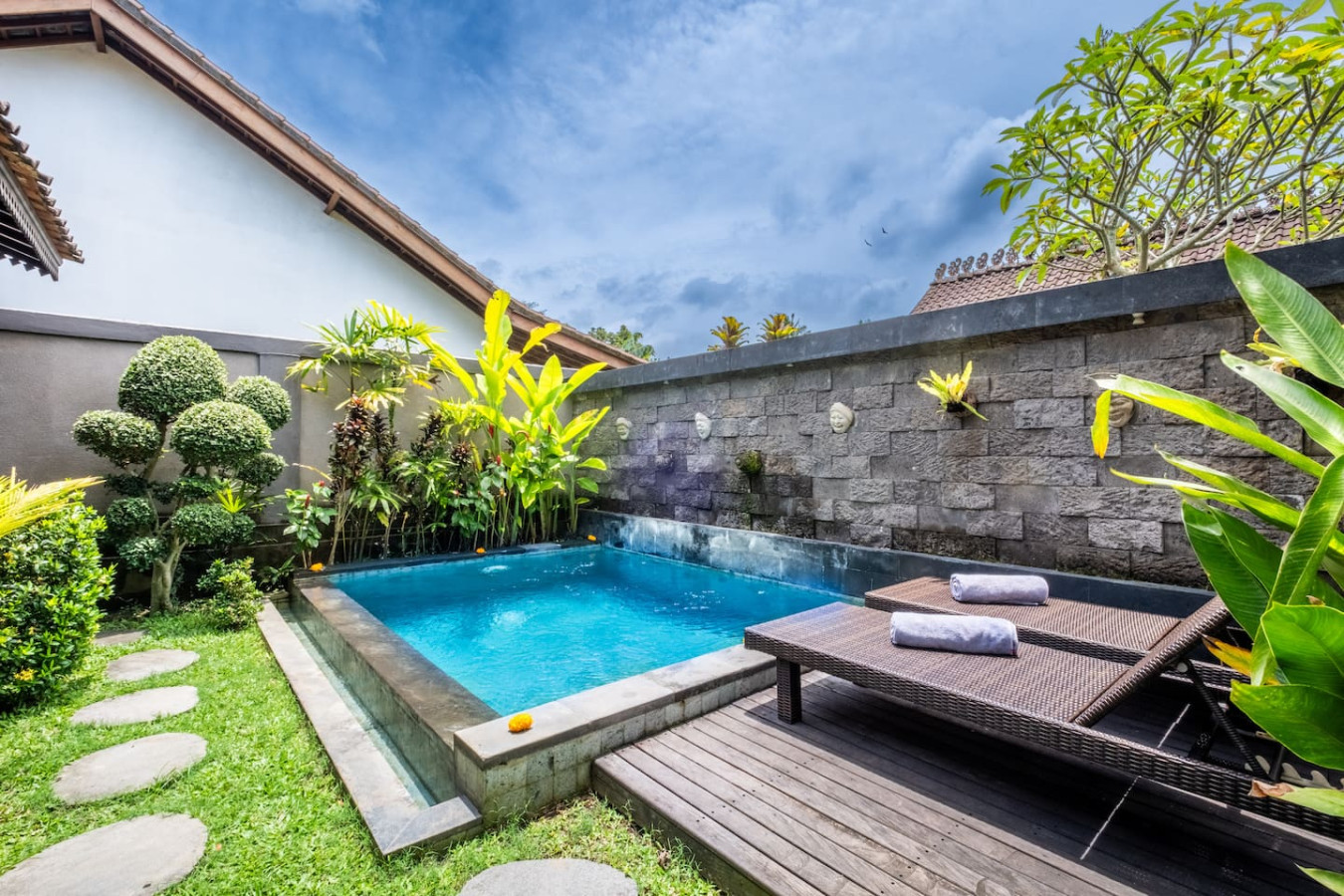 Natha Swari 1BR Private Villa 8