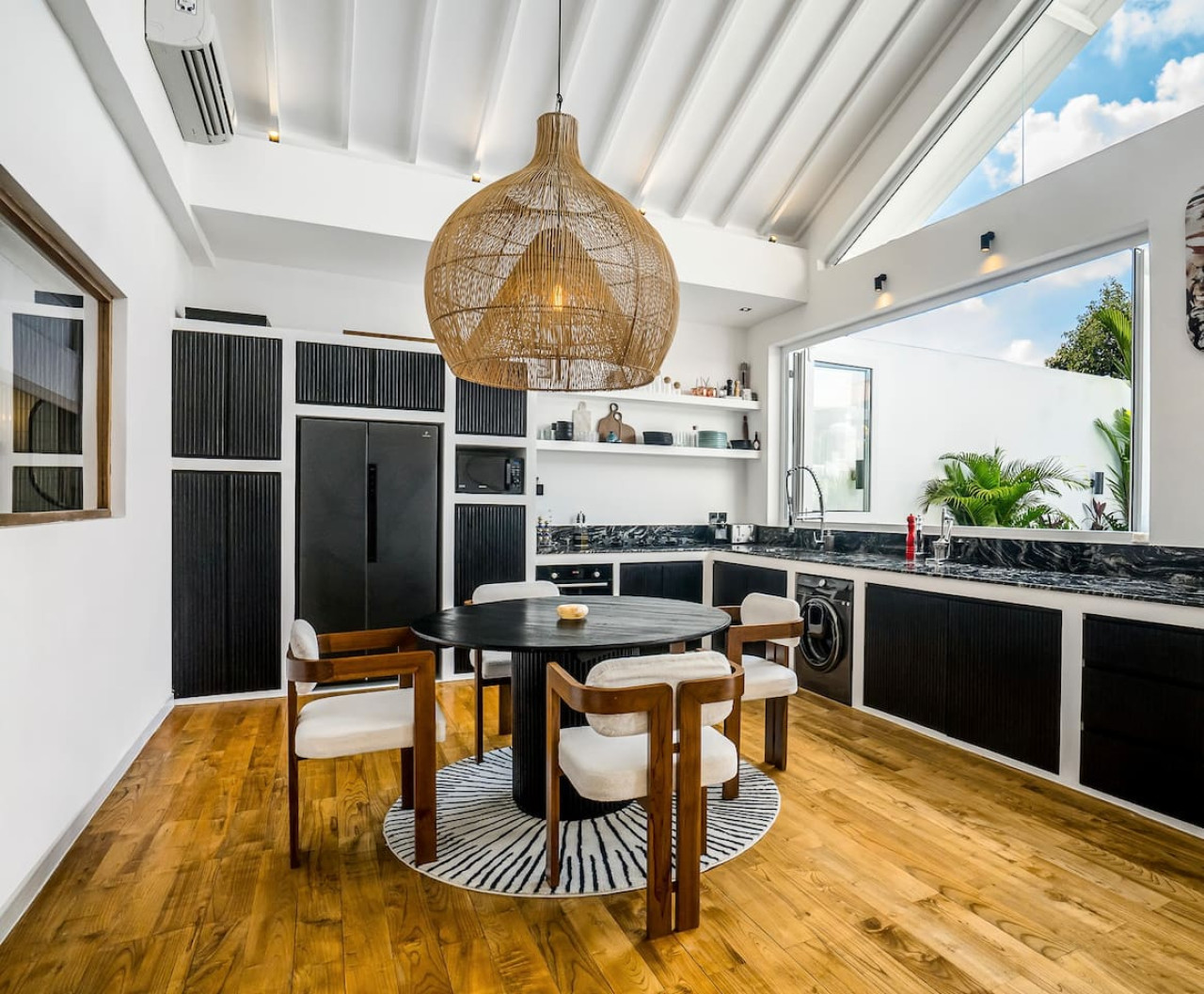 Villa White Pepper 2BR Canggu 21