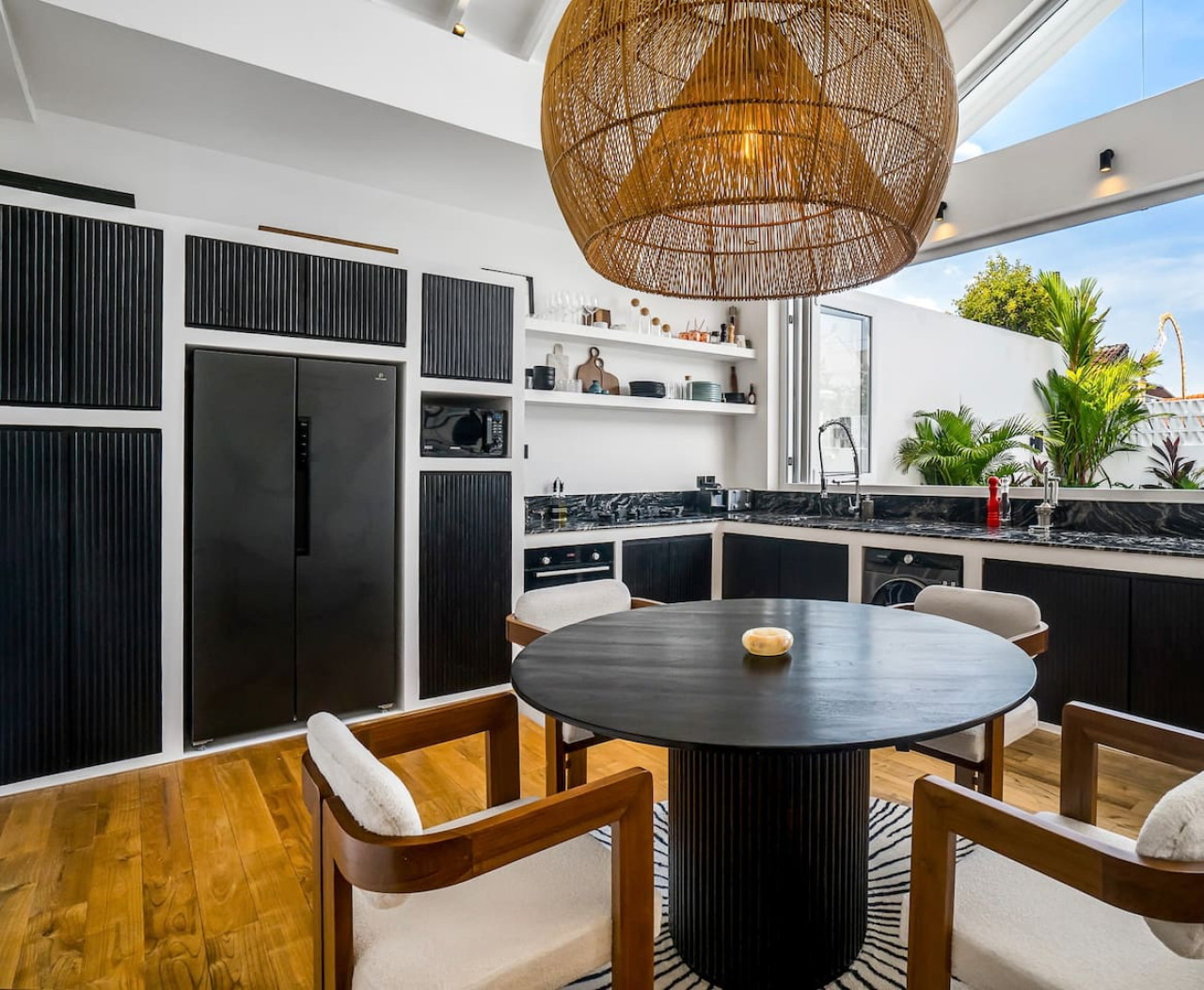 Villa White Pepper 2BR Canggu 8