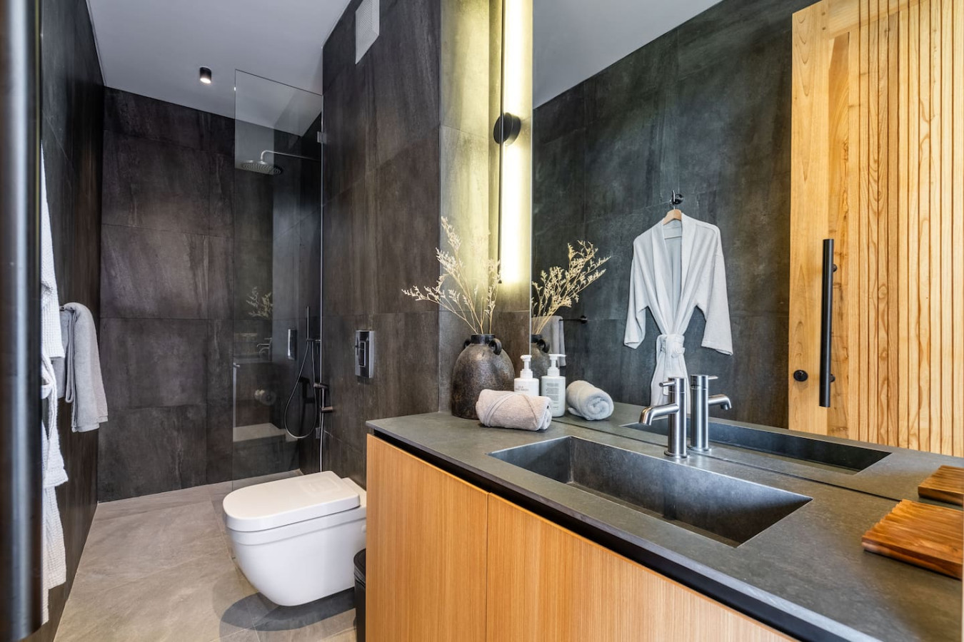 New 2BR Luxury retreat Canggu 15