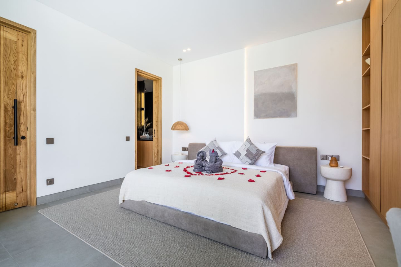 New 2BR Luxury retreat Canggu 25