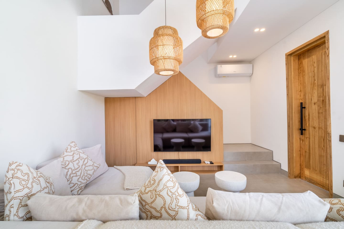 New 2BR Luxury retreat Canggu 37