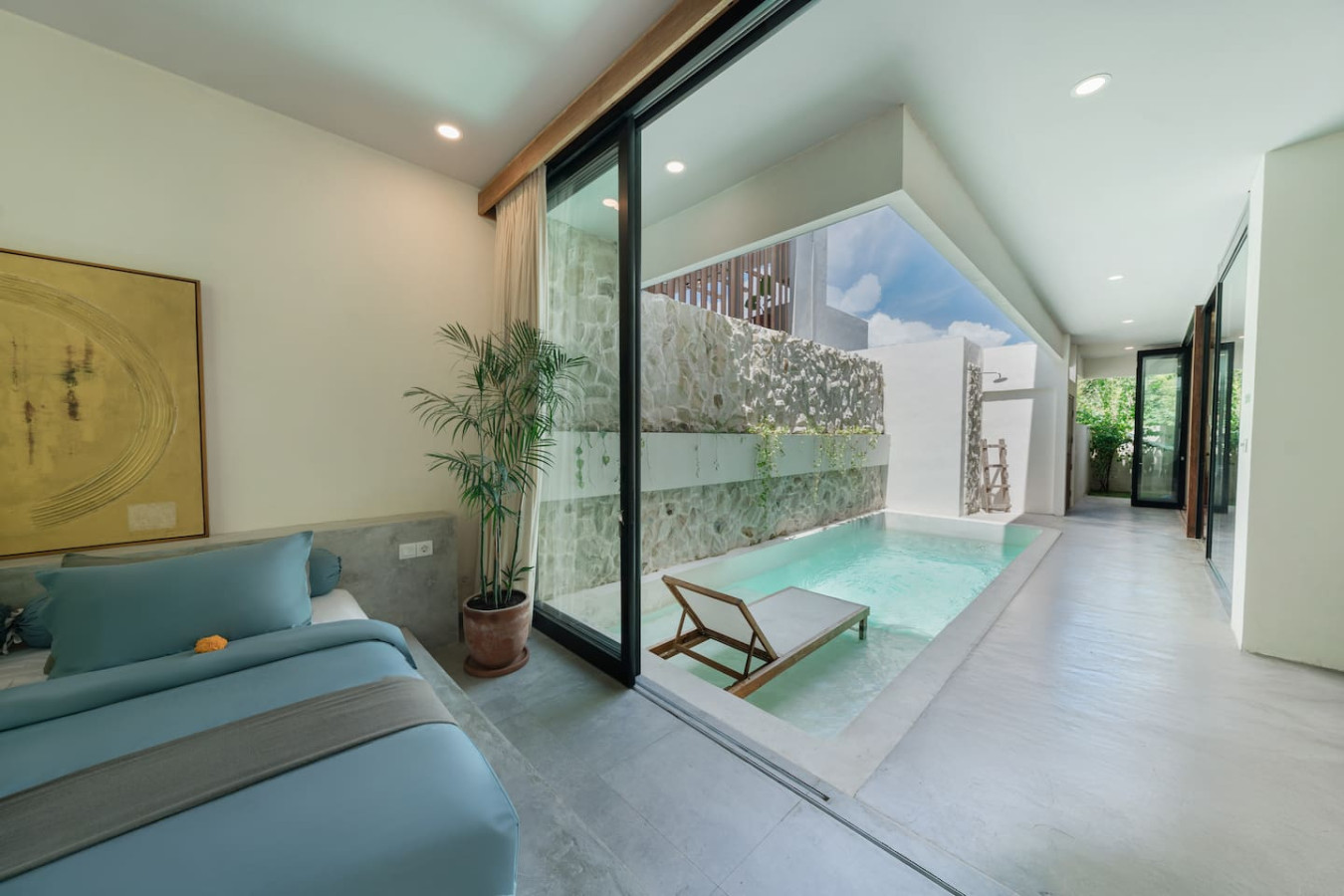 Villa Kiri - Modern 2BR Villa Rooftop & Pool 5