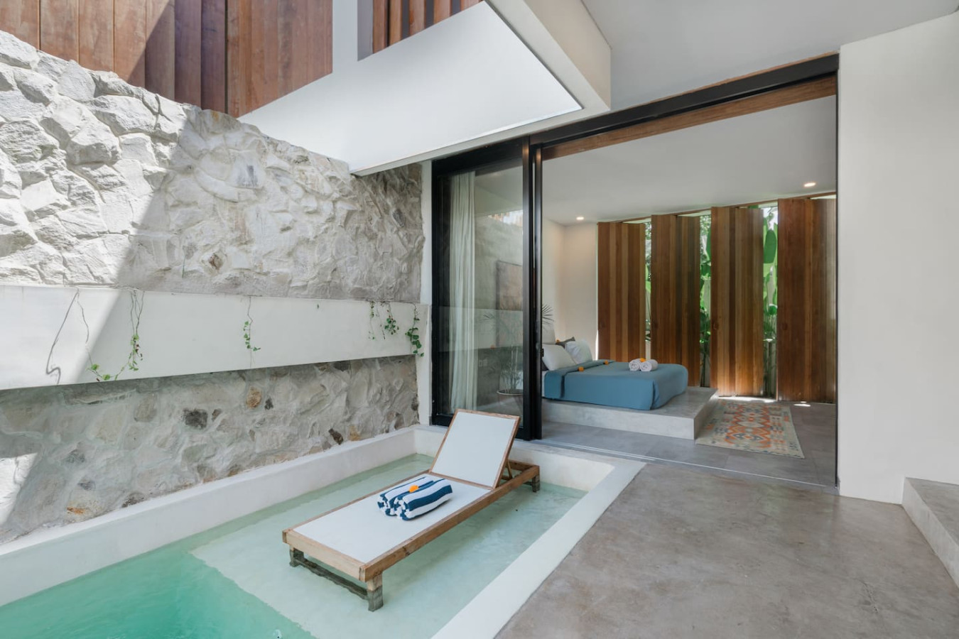 Stylish 2BR Villa Private Pool 2