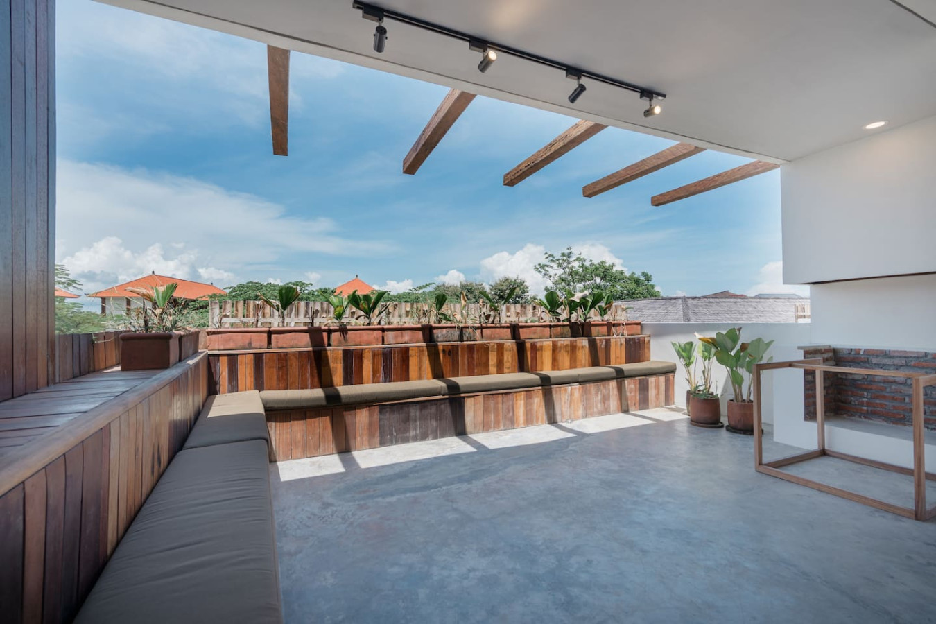 Stylish 2BR Villa Private Pool 20
