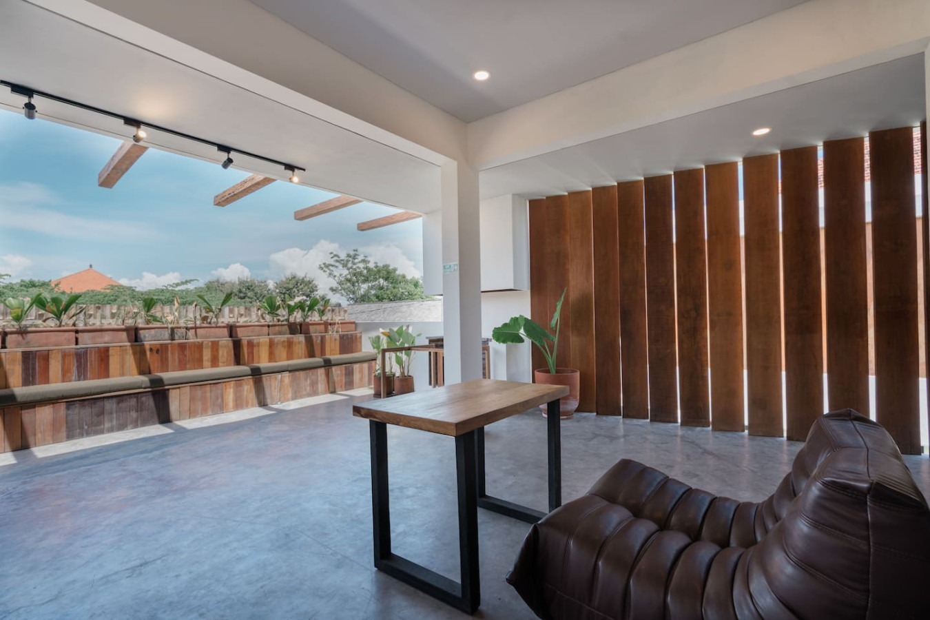 Stylish 2BR Villa Private Pool 22