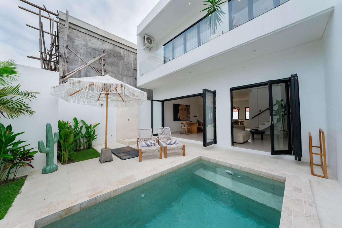 Luxury 1BR Private Pool Villa 23