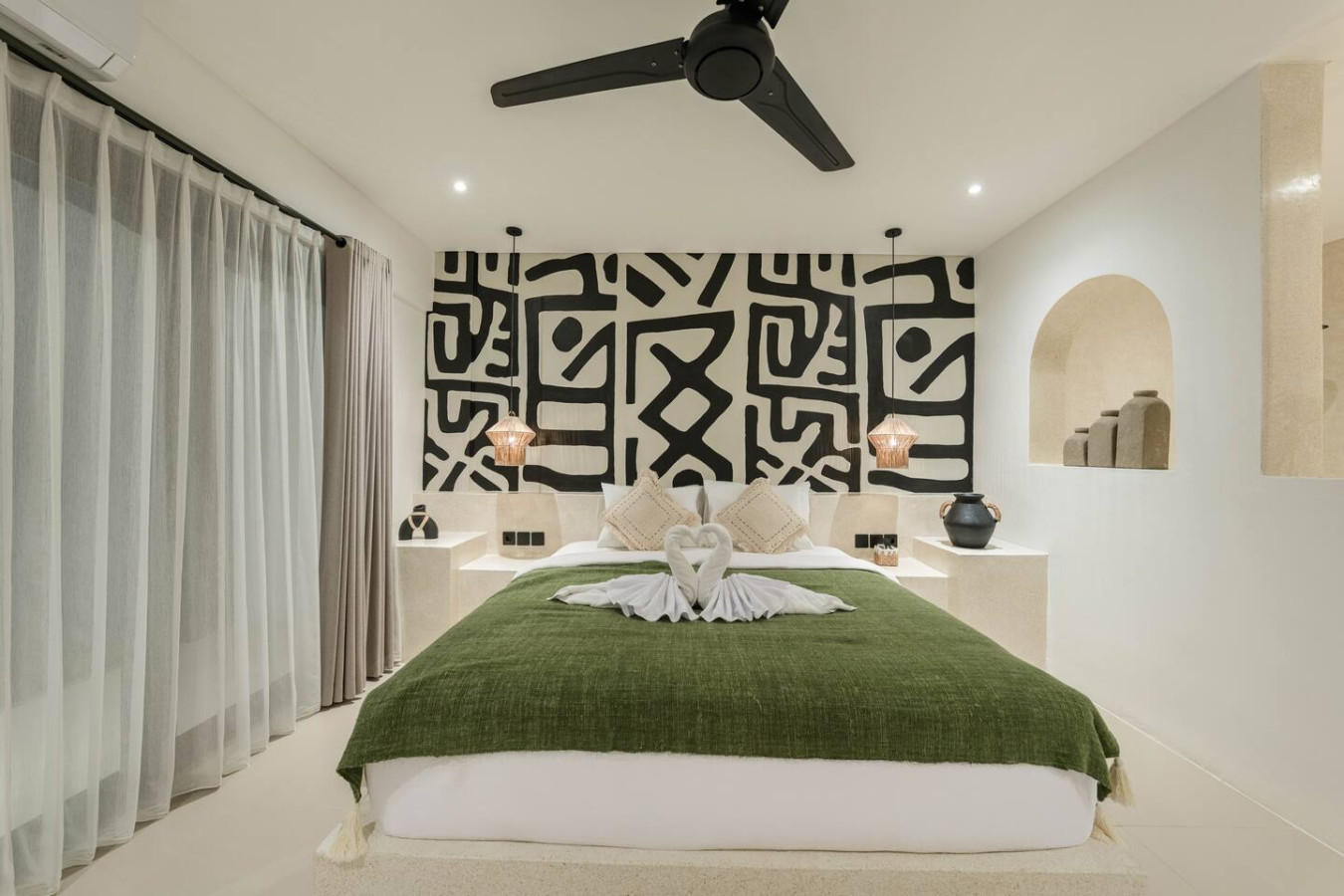 Luxury 1BR Private Pool Villa 37