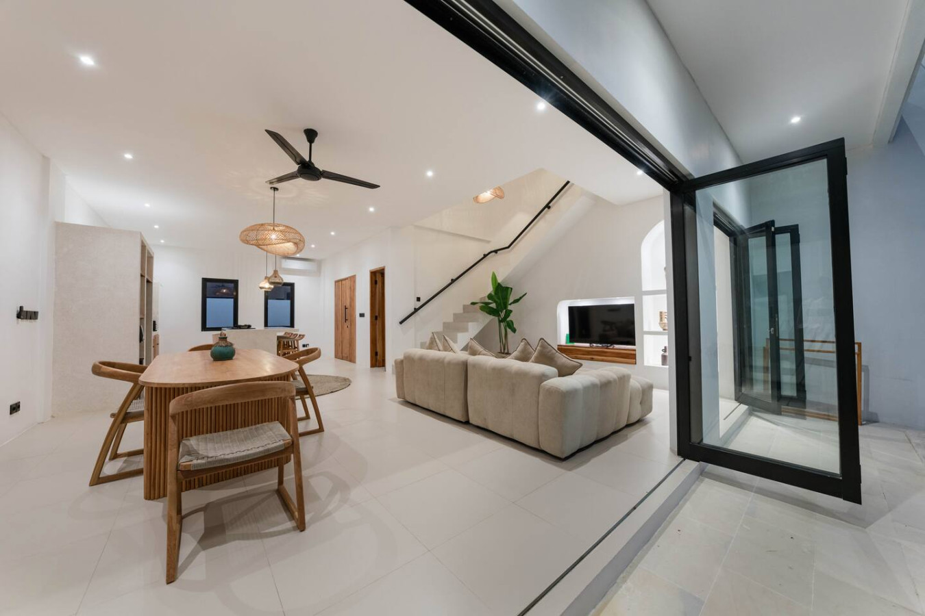 Luxury 1BR Private Pool Villa 45