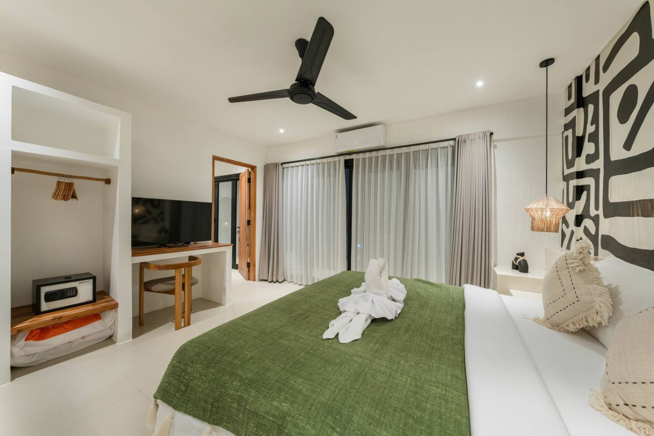 Luxury 1BR Private Pool Villa 51