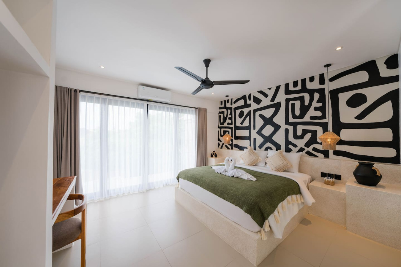 Luxury 1BR Private Pool Villa 8