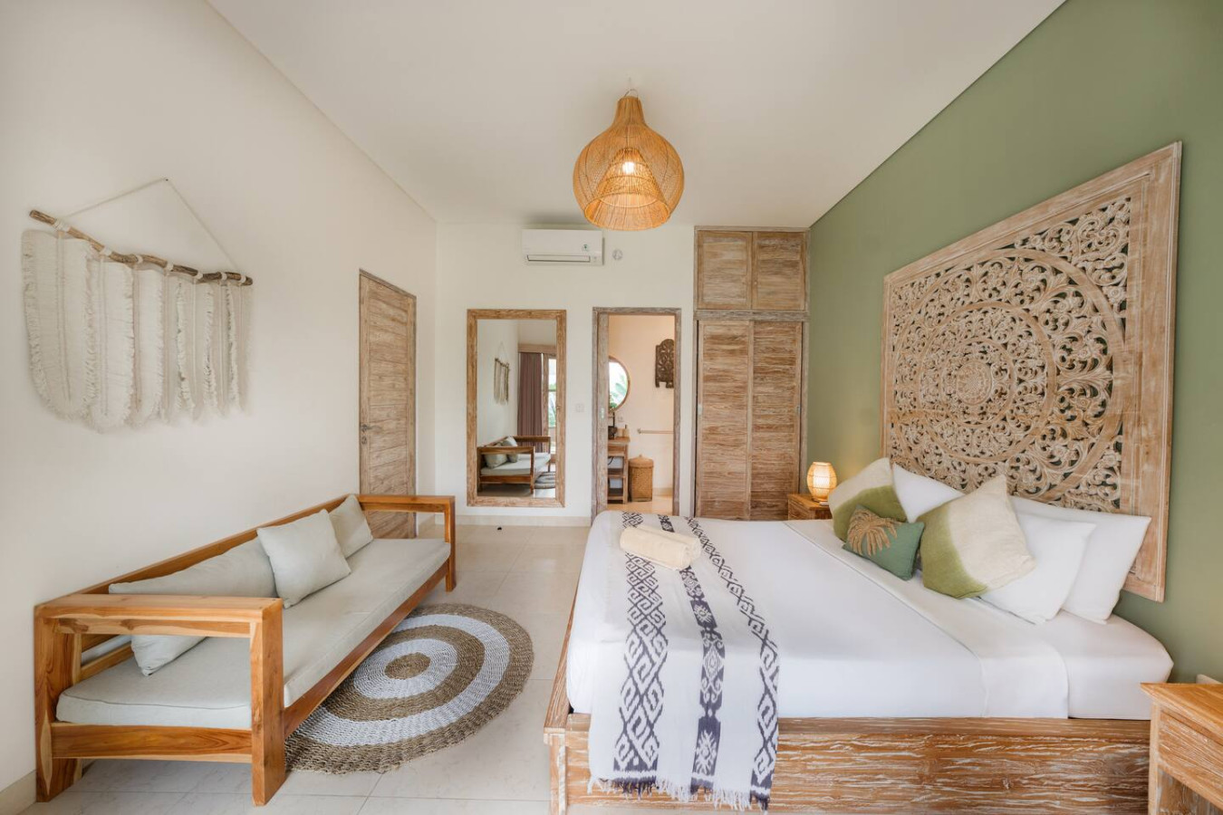Villa Anna Lou – 1BR Boho Escape 14
