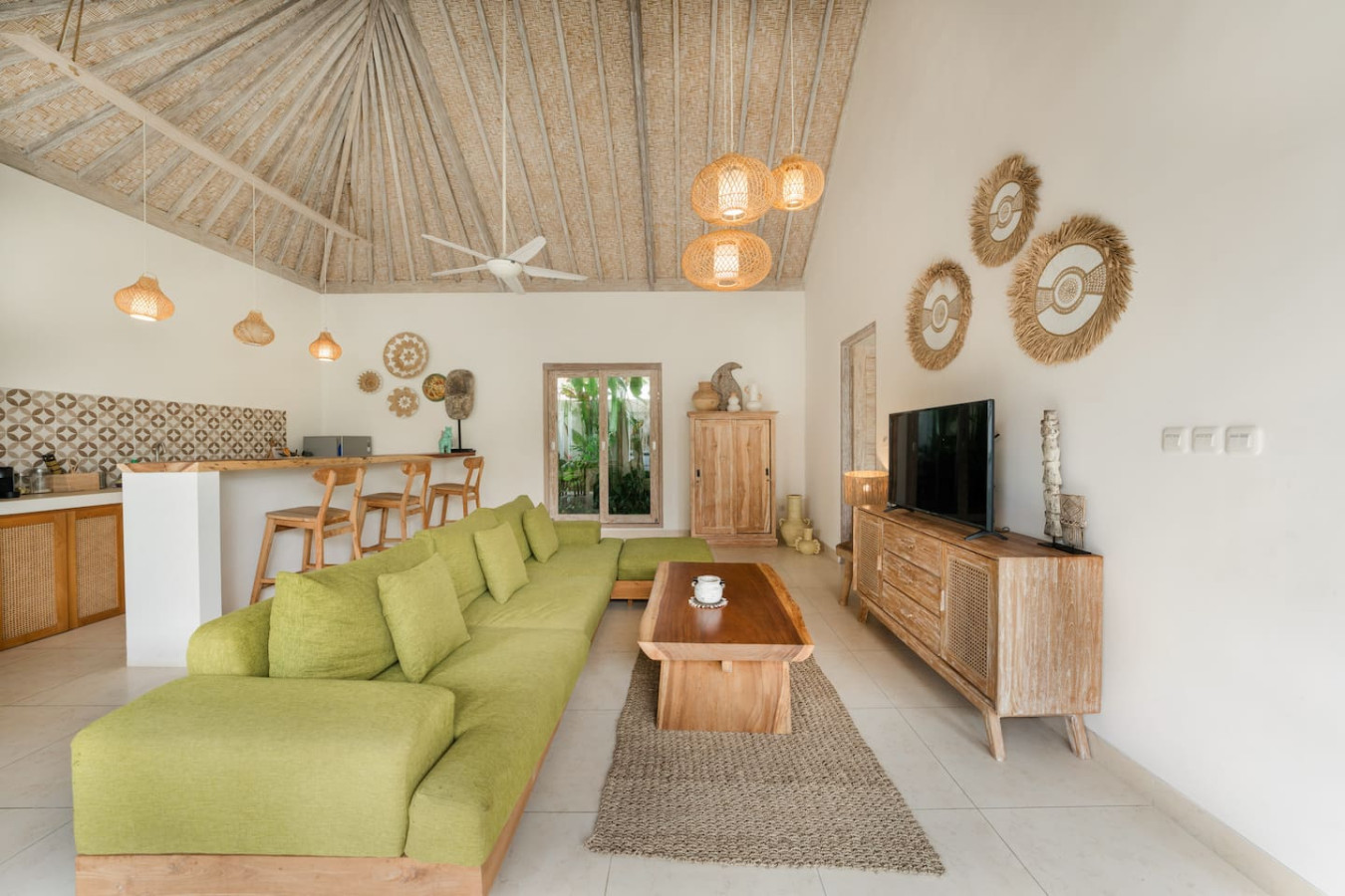 Villa Anna Lou – 1BR Boho Escape 15