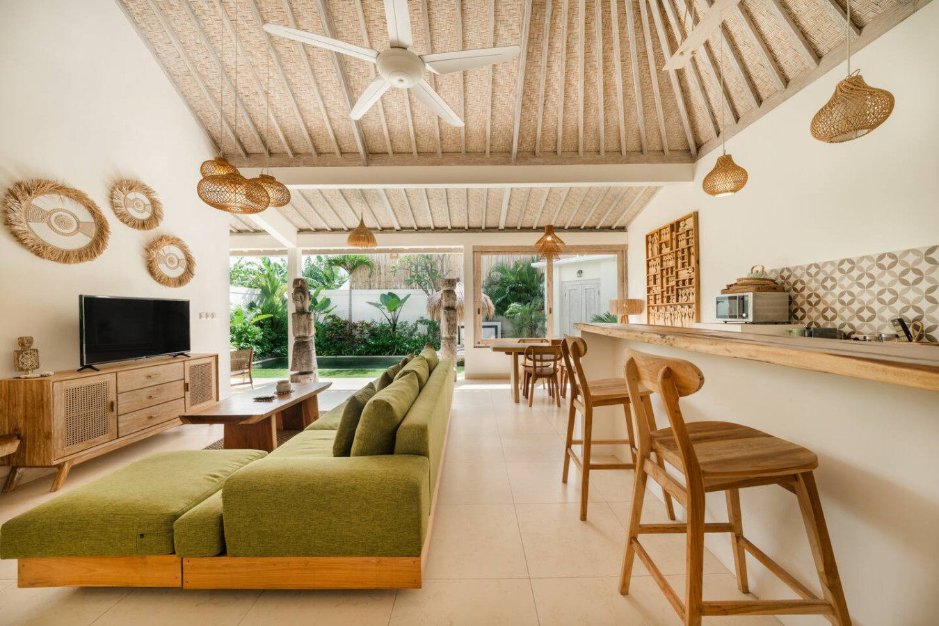 Villa Anna Lou – 1BR Boho Escape 8