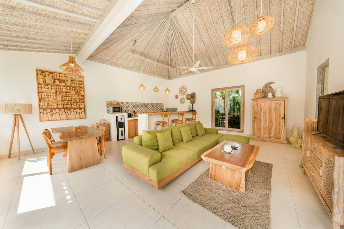 Villa Anna Lou – 1BR Boho Escape 9