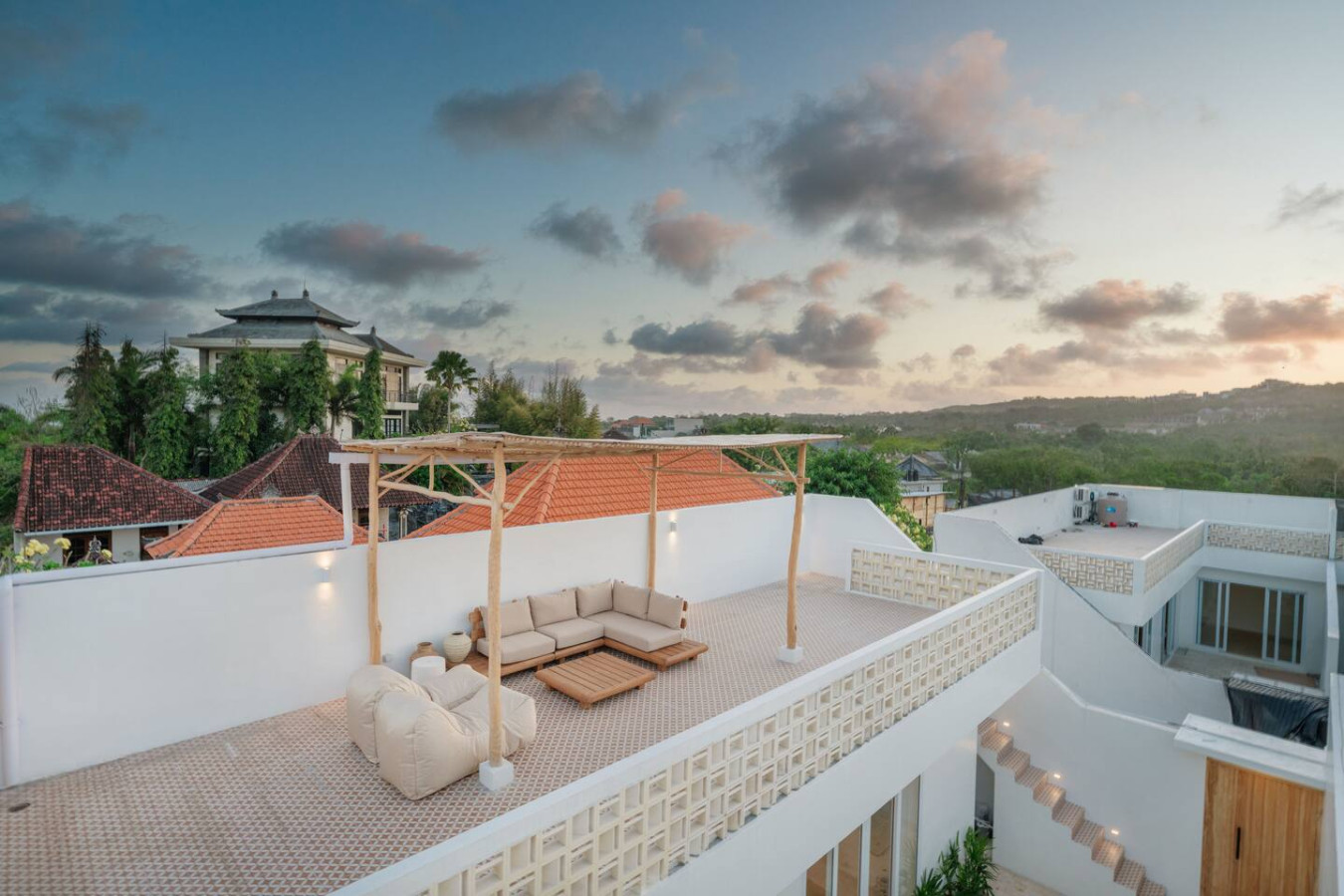 Sira Rosa Villa 2BR with Rooftop Oasis 21