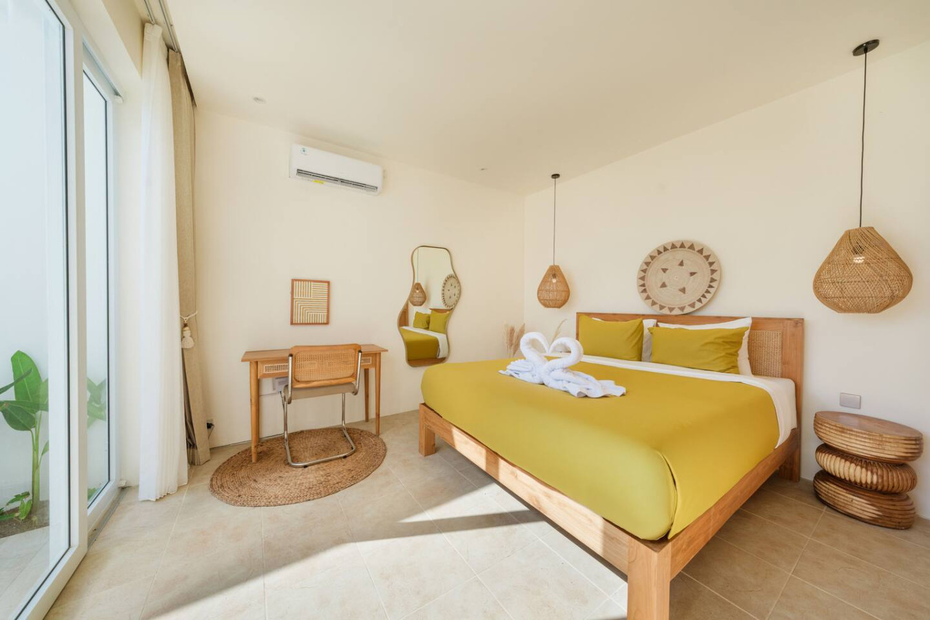 Sira Rosa Villa 2BR with Rooftop Oasis 5