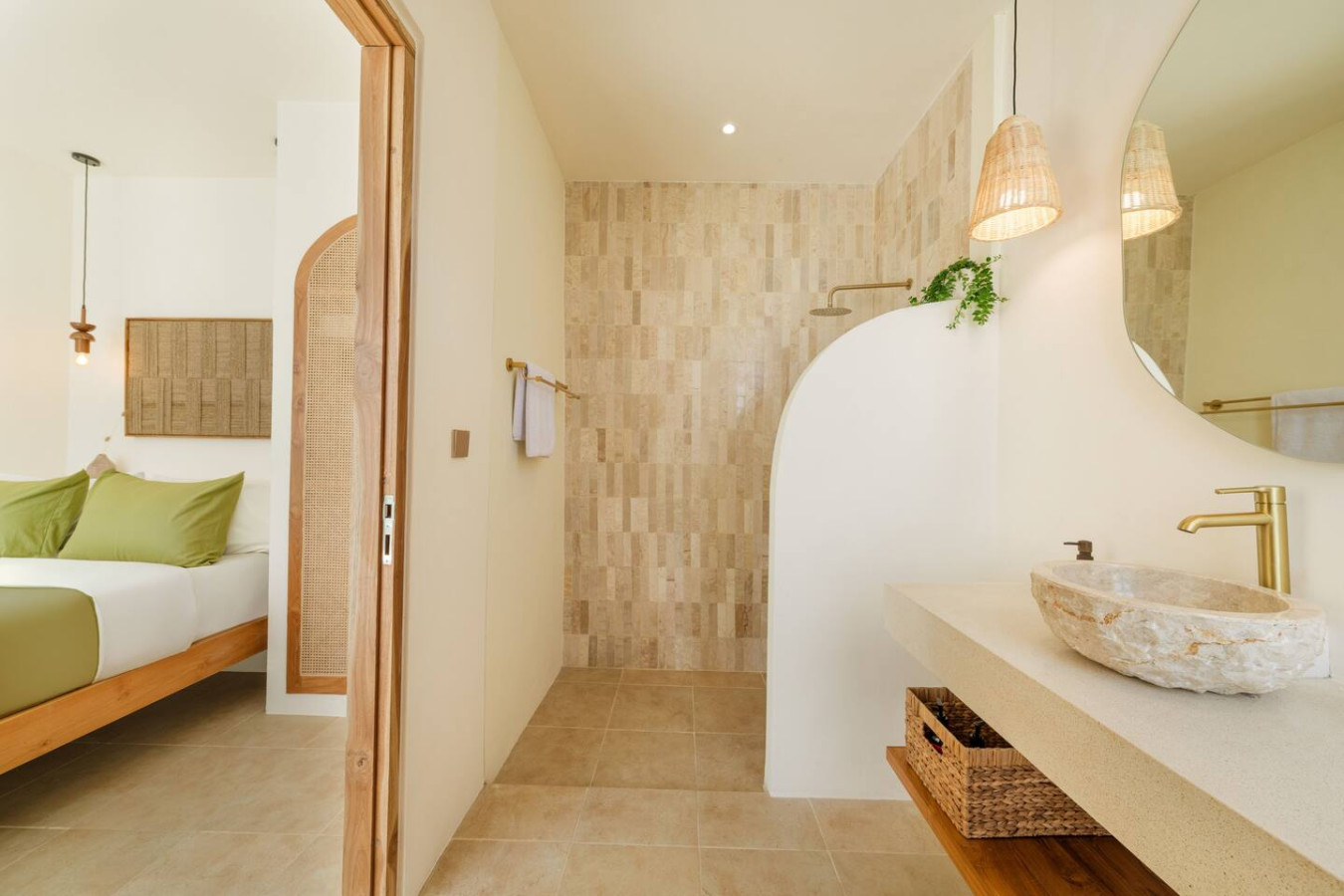 Sira Rosa Villa 2BR with Rooftop Oasis 53