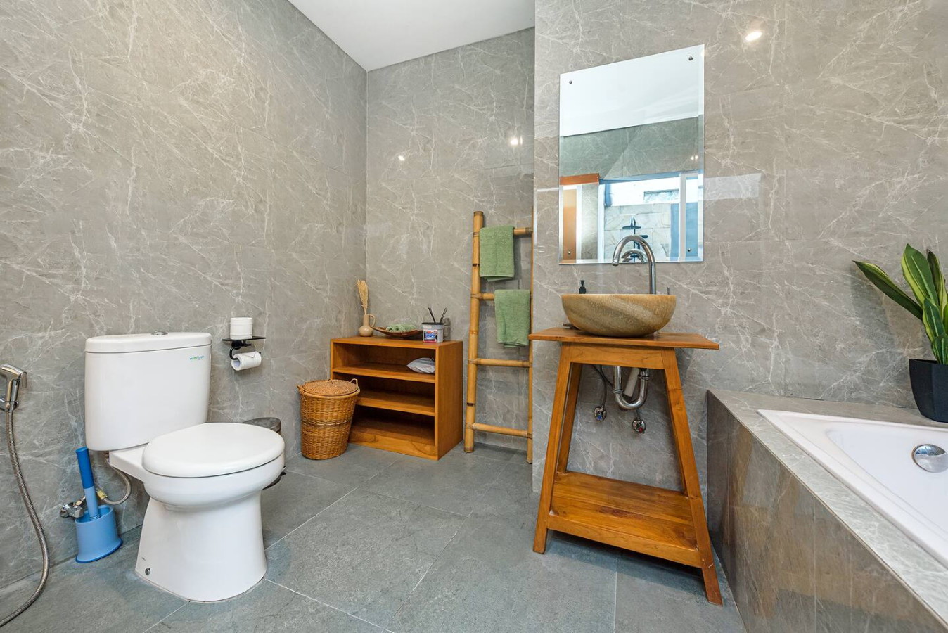 Cozy 2BR in Canggu, Berawa | 5 mins to the beach 29