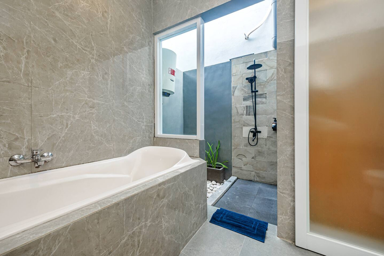 Cozy 2BR in Canggu, Berawa | 5 mins to the beach 30