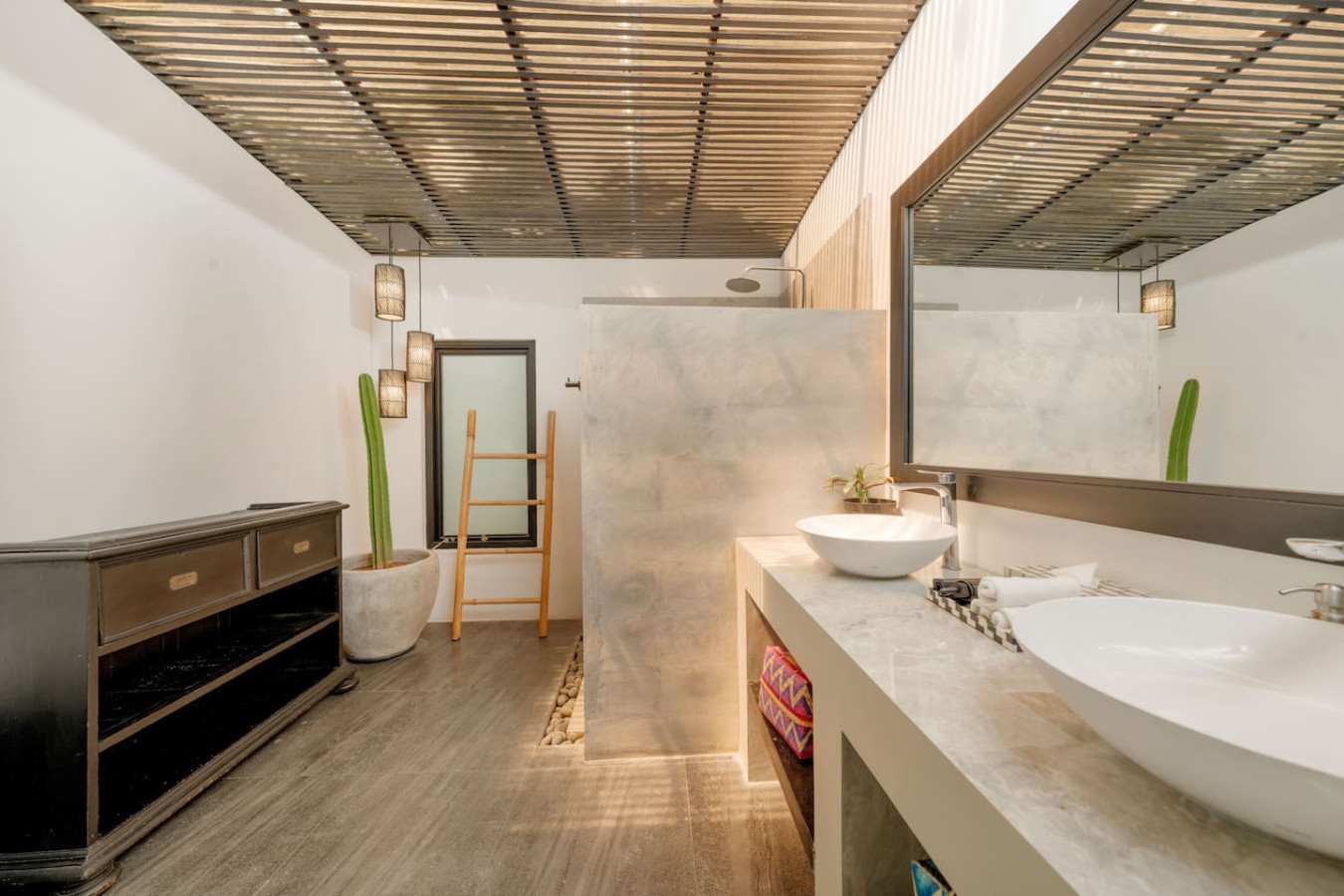 Elegant Modern 4BR Retreat in the Heart of Berawa 14