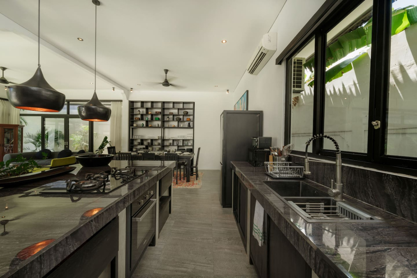 Elegant Modern 4BR Retreat in the Heart of Berawa 30