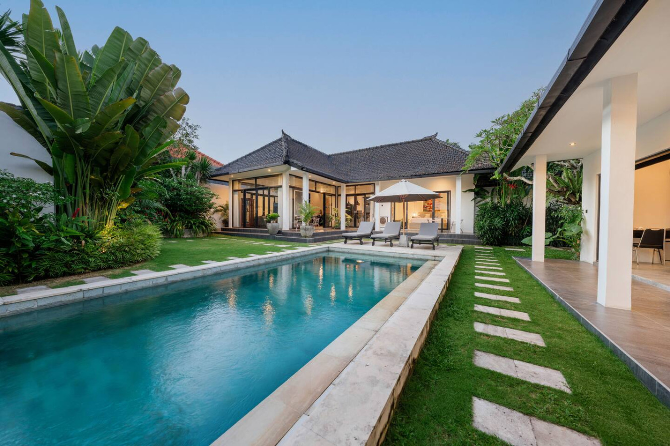Elegant Modern 4BR Retreat in the Heart of Berawa 34