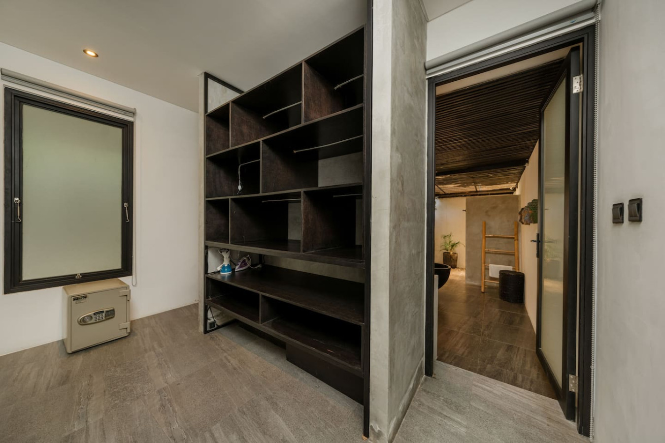 Elegant Modern 4BR Retreat in the Heart of Berawa 47