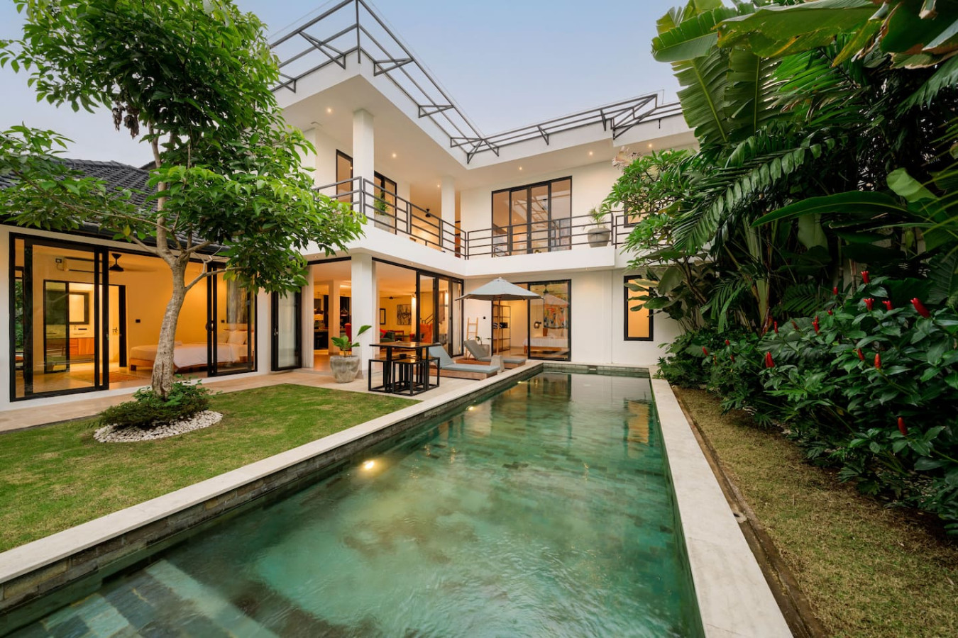 Spacious 5BR Modern Simplicity, Near Canggu's Best