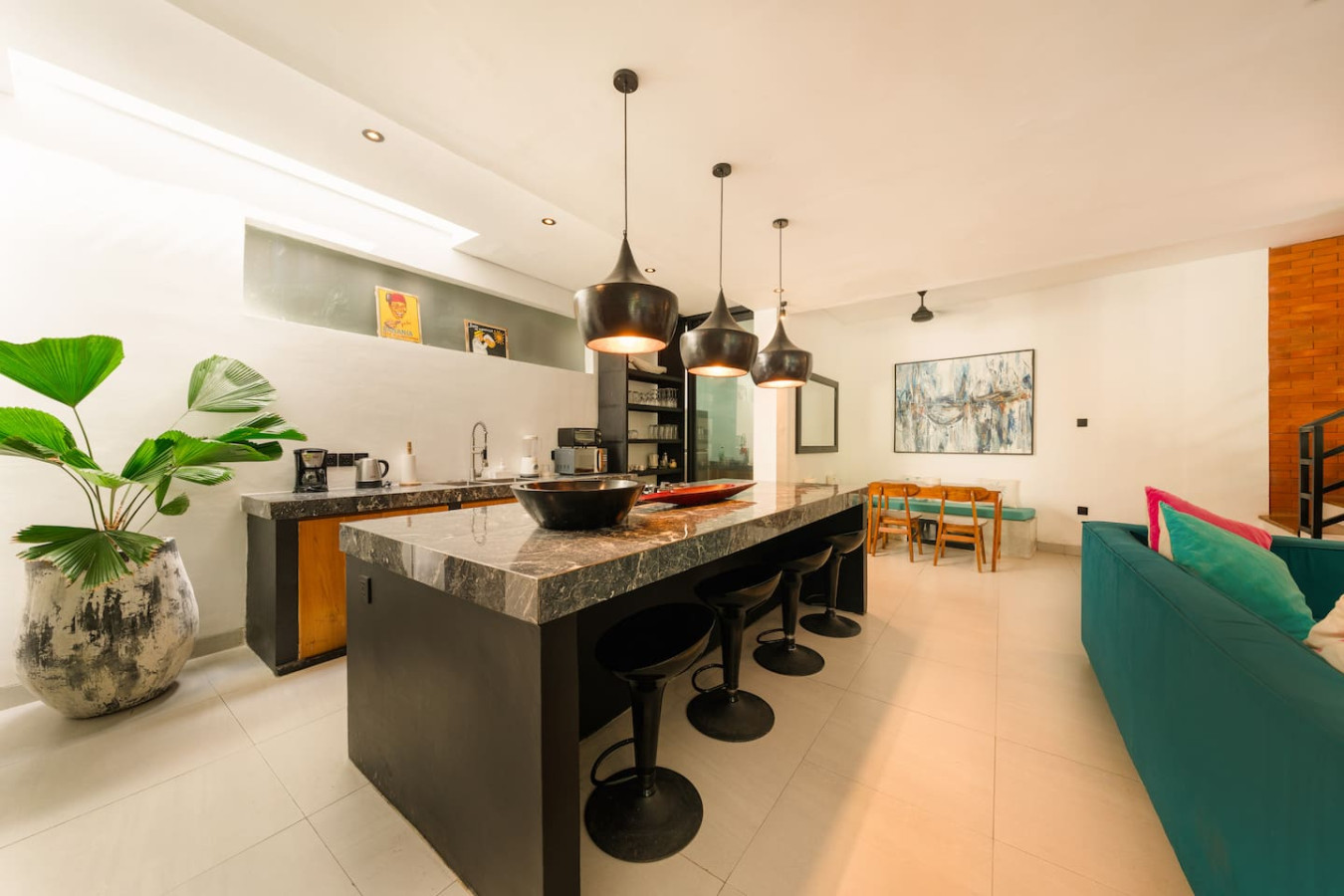 Spacious 5BR Modern Simplicity, Near Canggu's Best 66