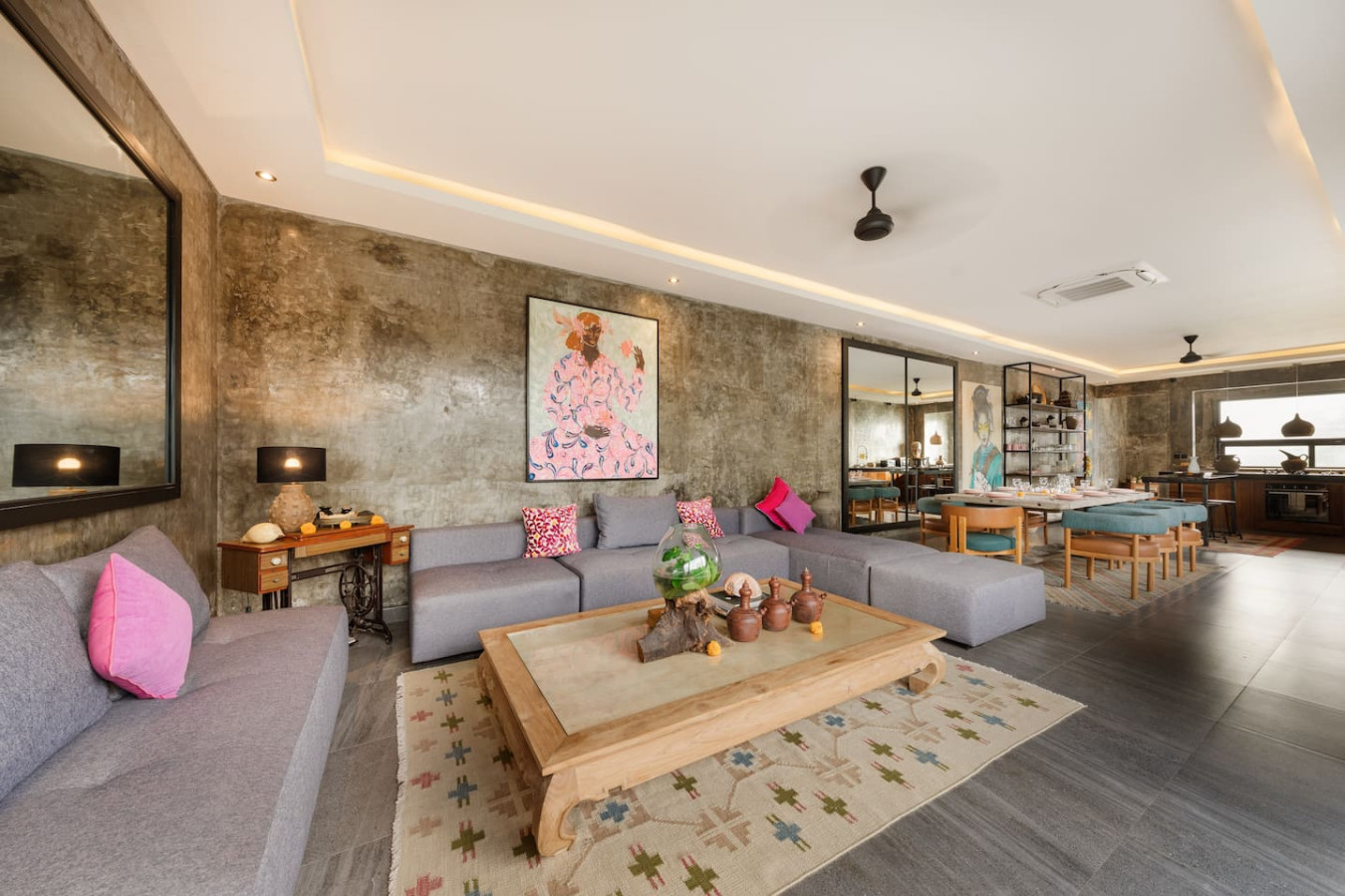 Modern Artistic 5BR Haven in Canggu Berawa 2