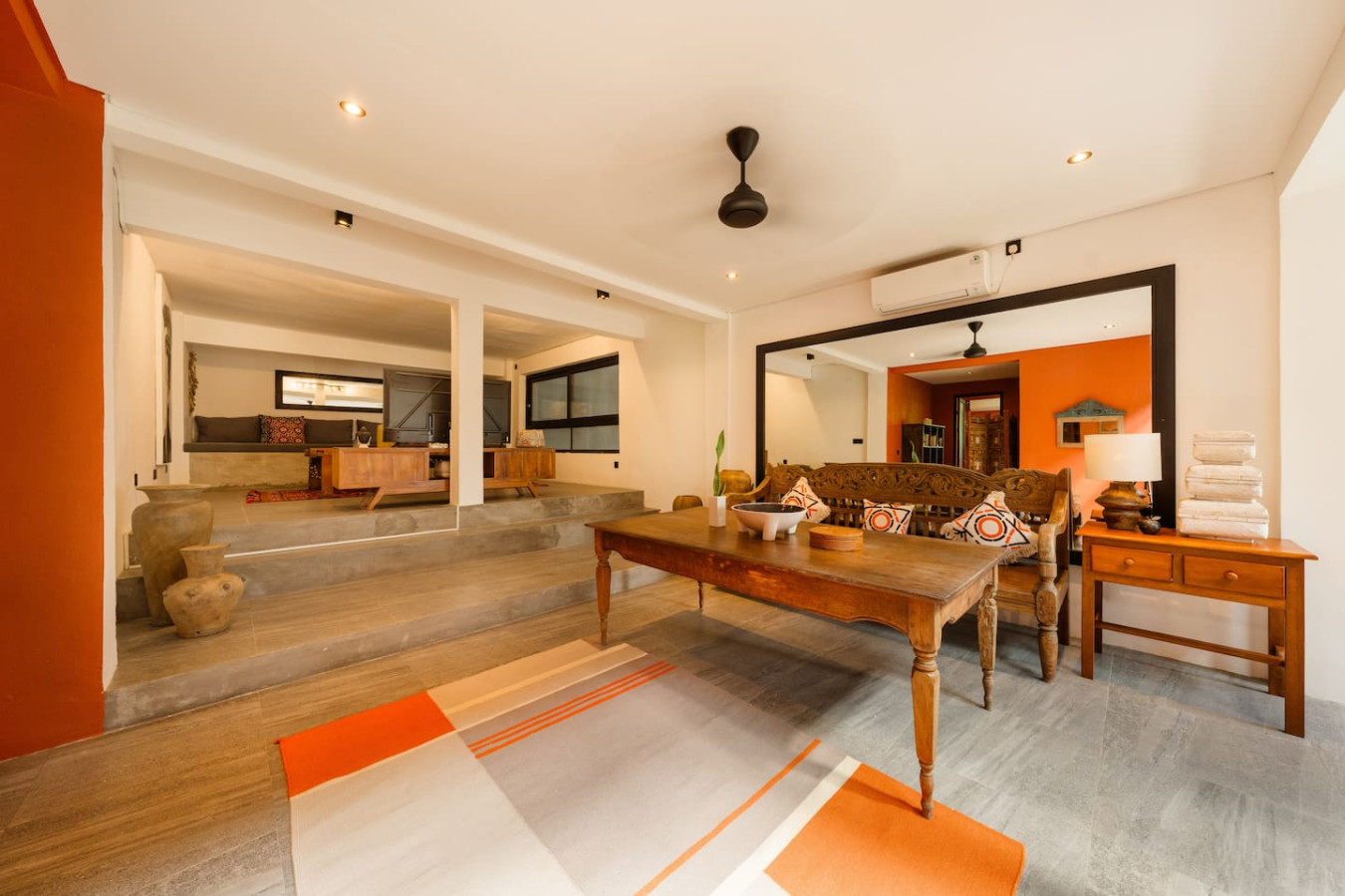 Modern Artistic 5BR Haven in Canggu Berawa 33