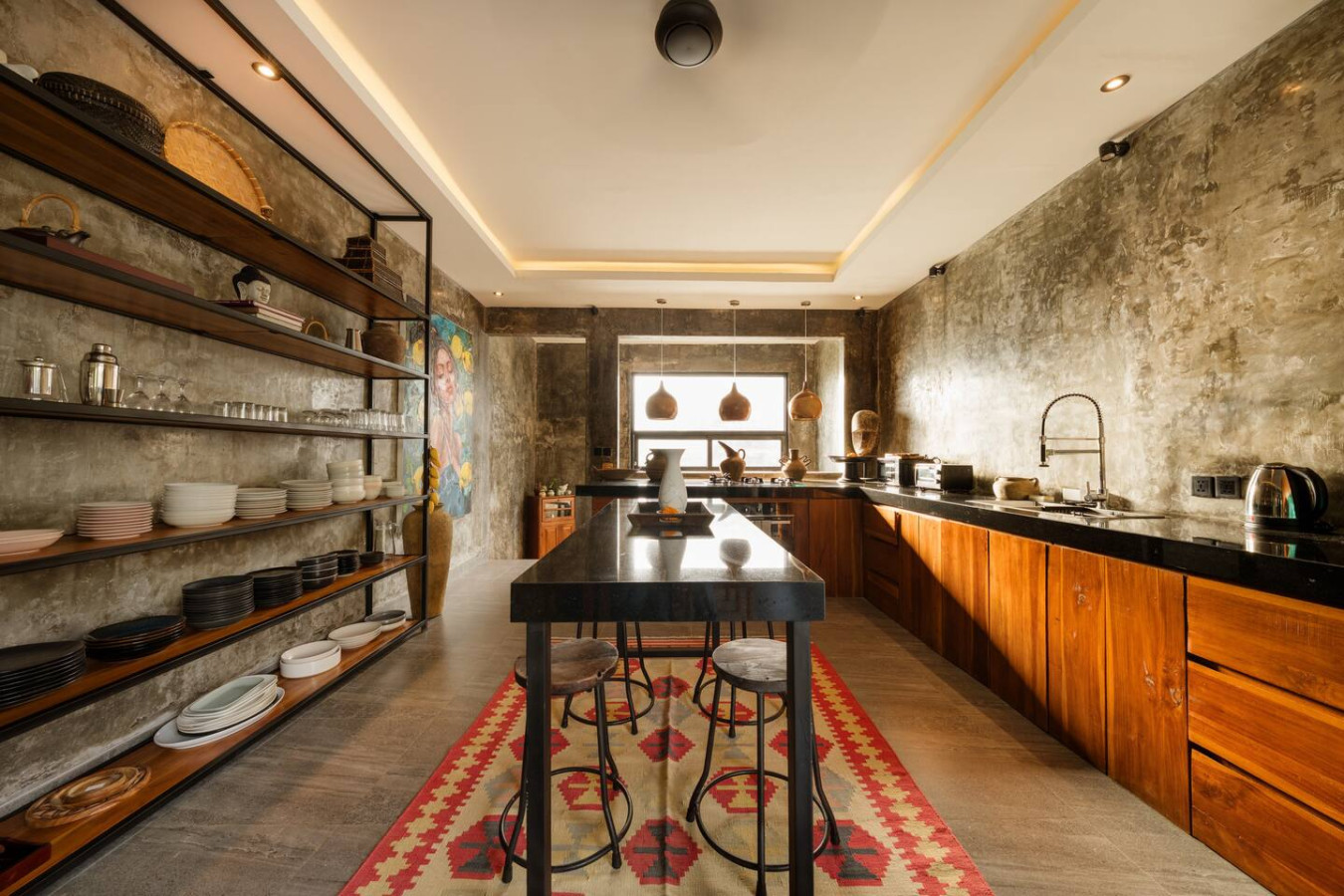 Modern Artistic 5BR Haven in Canggu Berawa 58