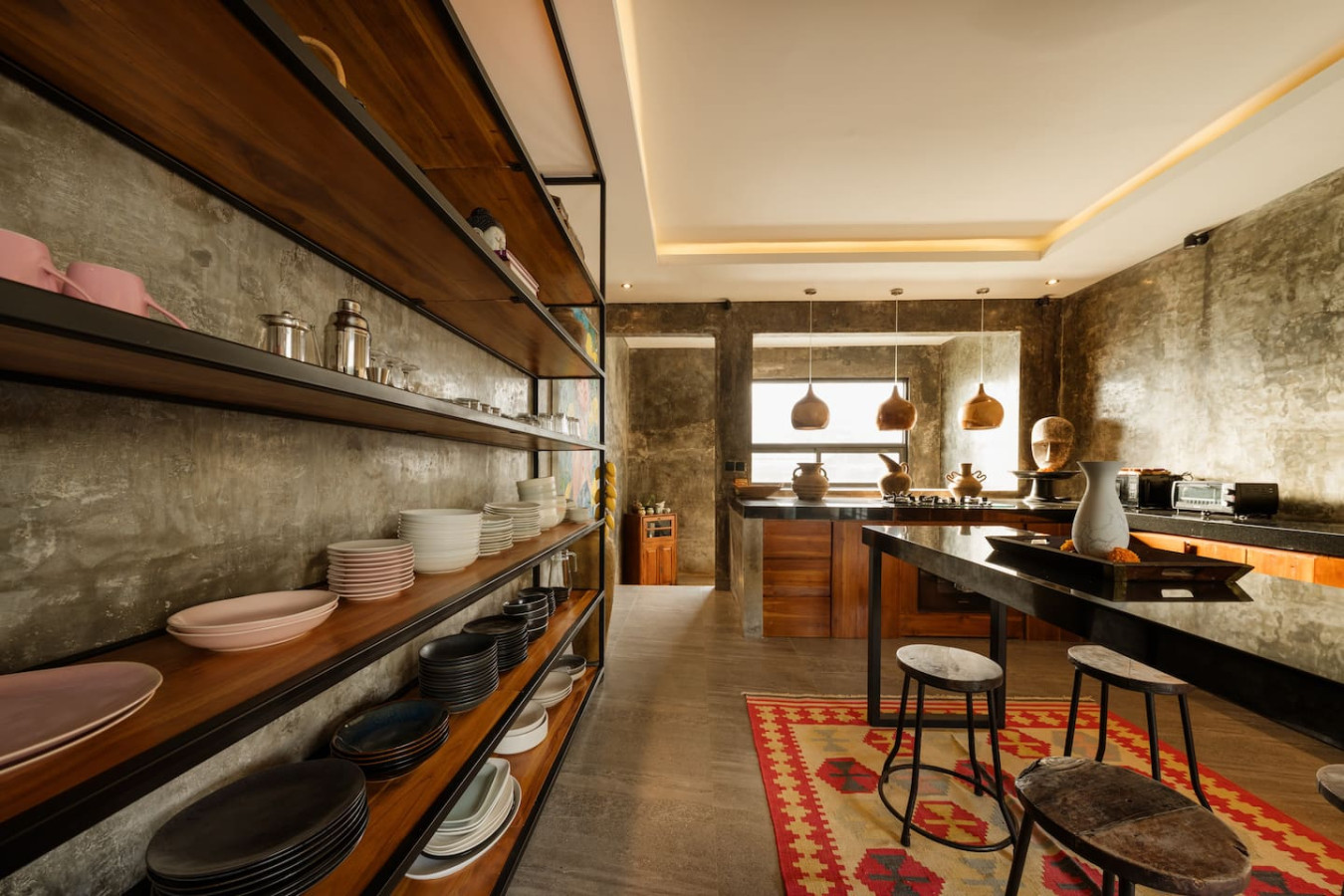 Modern Artistic 5BR Haven in Canggu Berawa 6